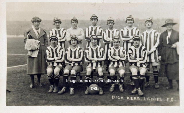 Una de las primeras formaciones del Dick, Kerr's Ladies. Foto: Web de Dick Kerr's Ladies
