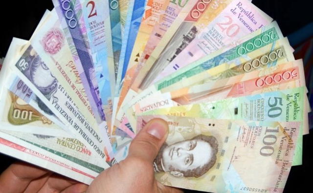  El salario mínimo actual en Venezuela equivale a solo 6 dólares. Foto: El Blog Salmón   