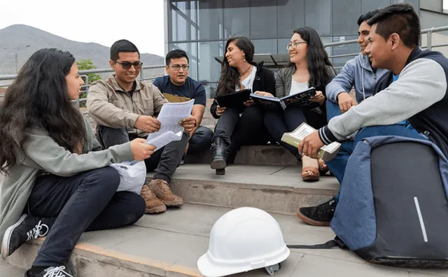 Pronabec ha beneficiado a más de 7.000 peruanas y peruanos sobresalientes académicamente con diferentes créditos educativos. Foto: Pronabec   