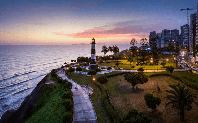Miraflores, en cualquier momento del día, es uno de los mejores distritos de Lima para hacer turismo. Foto: Exploor Perú Miraflores, en cualquier momento del día, es uno de los mejores distritos de Lima para hacer turismo. Foto: Exploor Perú
