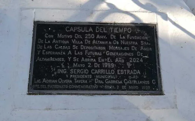 Cápsula del tiempo en Altamira, Tamaulipas. Foto: Ginna Navarro / Milenio.