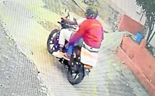 En una moto, Jorge Leonardo Saa Ángulo disparó contra Alexander Reina. Foto: El Nuevo Día   