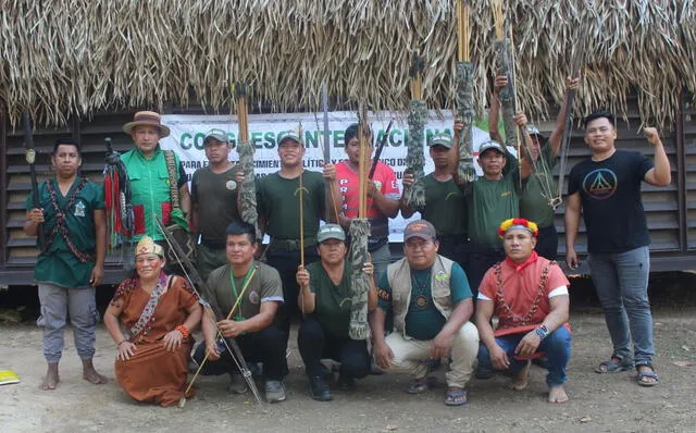 La reunión fue convocada por la Organización Regional de Guardia Indígena del Pueblo Shipibo Konibo. Foto: Alexis Revollé/IDL   