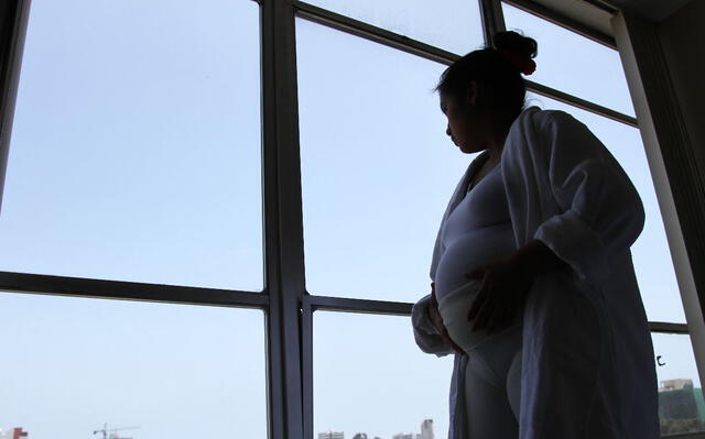 Adolescentes embarazadas murieron durante la cuarentena dispuesta por la COVID-19. Foto: La República.