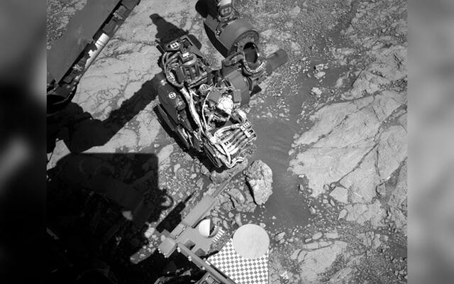 Los científicos publicaron esta imagen del Curiosity al informar del problema que había ocurrido. Crédito: NASA.
