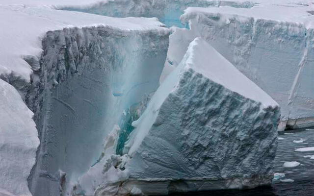 El deshielo de la Antártida ha sido continuamente relacionado con el calentamiento global. Foto: Australian Antarctic Division.