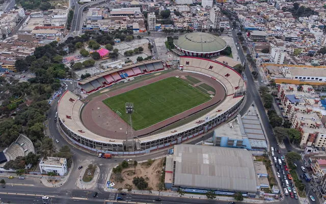 La iluminación del estadio Mansiche fue remodelada en el 2023. Foto: Alianza Lima   