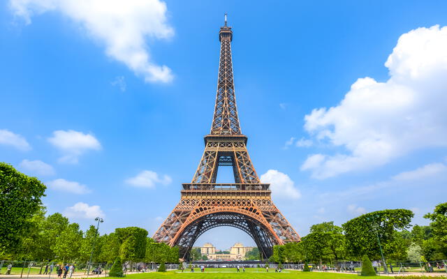  La Torre Eiffel​ es la principal atracción turística de Francia. Foto: Eiffel Tower Tickets   