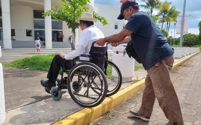 Si en los municipios o localidades el grado de marginación a los discapacitados es alto, el apoyo se puede extender hasta un día antes de cumplir 65 años. Foto: El Heraldo de Chiapas   