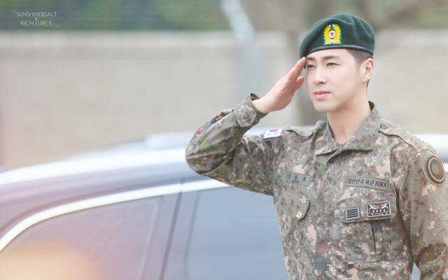 Yunho de TVXQ en el servicio militar. Foto: Naver
