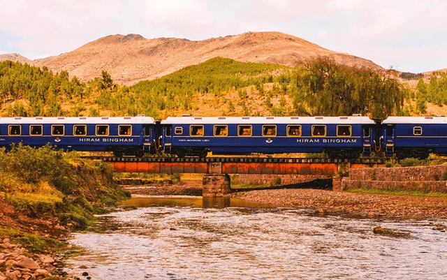  El tren Hiram Bingham va de Cusco hacia Machu Picchu. Foto: Rap Travel Perú   