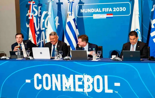  Los presidentes de las federaciones de Paraguay, Argentina y Conmebol estuvieron presentes. Foto: FIFA   