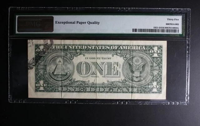  Parte de atrás del billete de 1 dólar que vale más de S/2.000. Foto: eBay<br>    