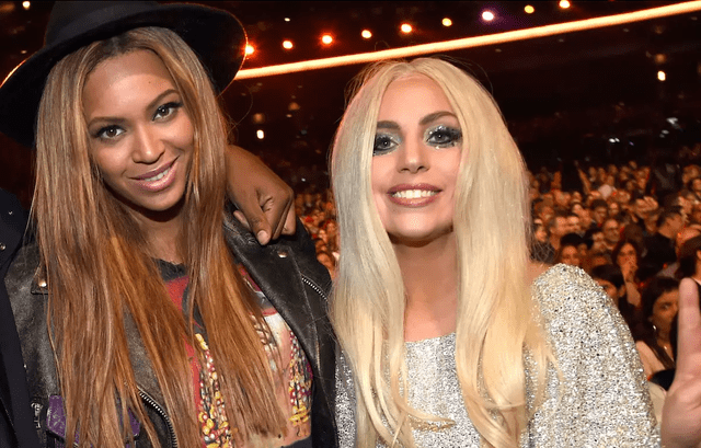 Beyoncé y Lady Gaga disputarán el Grammy de Mejor Canción del año. Foto: Quien.   