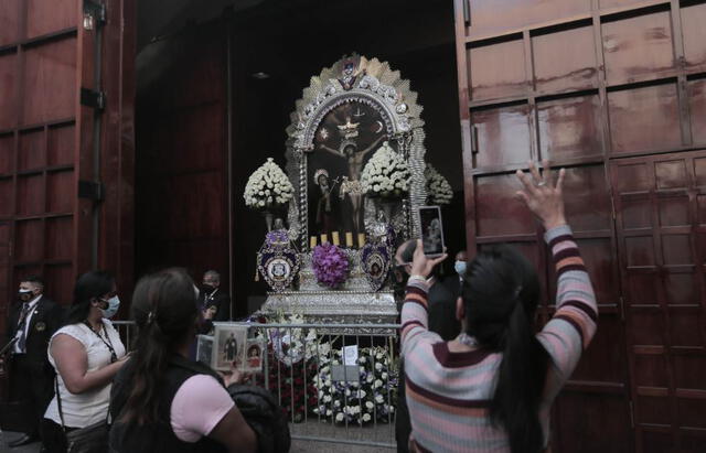 ¿Para cuándo está programada la primera procesión del Señor de los Milagros? Foto: Gerardo Marín / La República