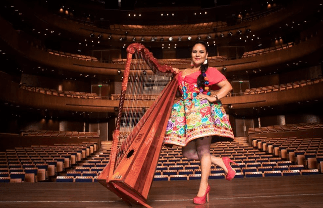 Dina Páucar siempre quiso ser cosmetóloga. Foto: Voces Perú.    