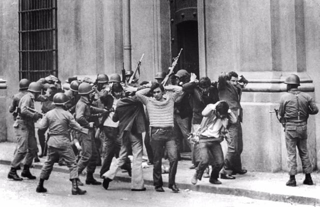 Debido a la persecución de la dictadura de Augusto Pinochet, Jorge Schindler acogió a varios perseguidos políticos. Foto: @hacemosmemoria/Twitter   