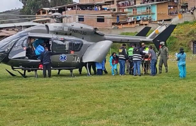 Apoyo aéreo en el lugar para trasladar a los heridos. Foto: Sergio Verde Apoyo aéreo en el lugar para trasladar a los heridos. Foto: Sergio Verde