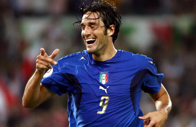 Luca Toni jugó en la Juventus por una temporada. Foto: EFE/Claudio Onorati