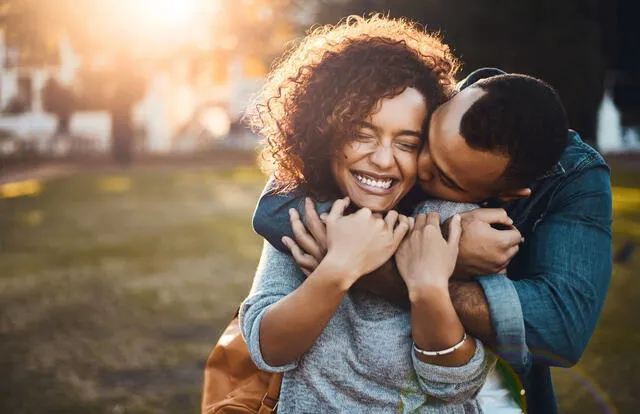 Para que una relación funcione debe cumplir con los elementos fundamentales de la teoría del triangular del amor