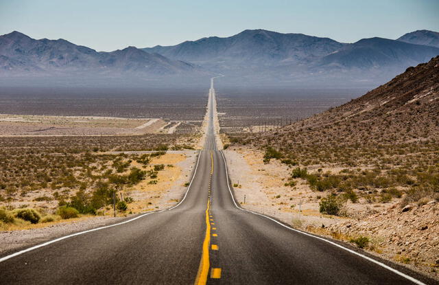  La Ruta 66 ha inspirado innumerables obras de arte, música y literatura, reflejando su impacto indeleble en la identidad nacional. Foto: National Geographic   