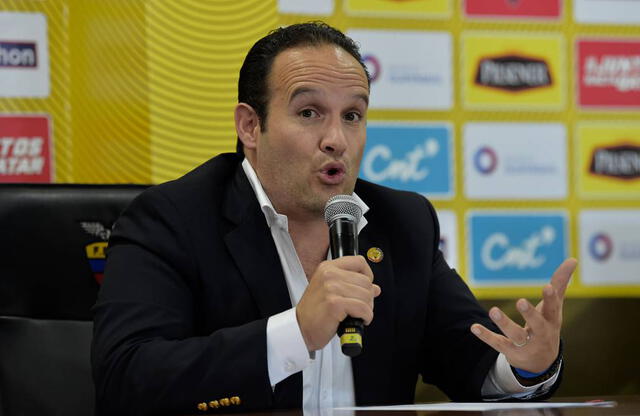El presidente de la Federación Ecuatoriana de Fútbol (FEF), Francisco Egas, no descarta tomar acciones legales contra Chile tras fallo de la FIFA.
