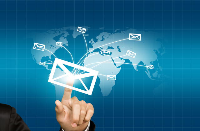 ¿Cuál fue el primer correo electrónico de la historia y qué contenía?