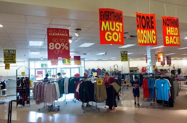 JCPenney announces seven store closures and huge clearance discounts, giving U.S. shoppers a last chance to save before locations shut down. Photo: AFP JCPenney announces seven store closures and huge clearance discounts, giving U.S. shoppers a last chance to save before locations shut down. Photo: AFP