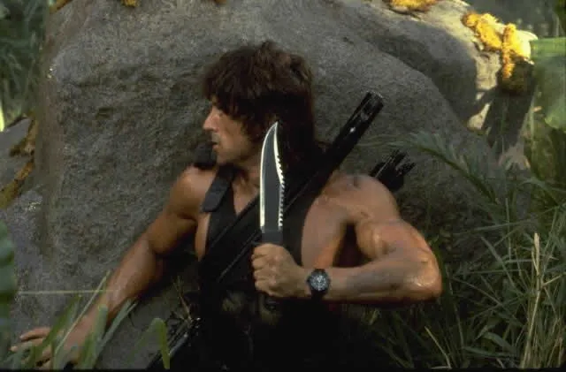 El cuchillo de acero utilizado en la franquicia "Rambo".