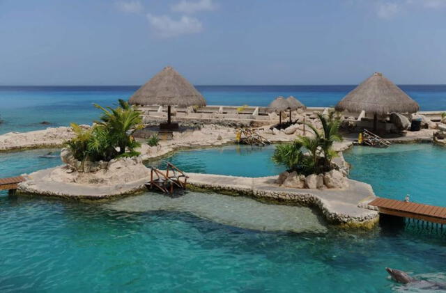 Las playas mexicanas también es uno de los destinos a los que acuden parejas. Foto: IATI Seguros   