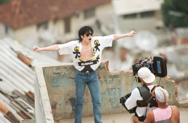  Michael Jackson estuvo 6 horas en la famosa favela en Brasil. Foto: CDN<br>    
