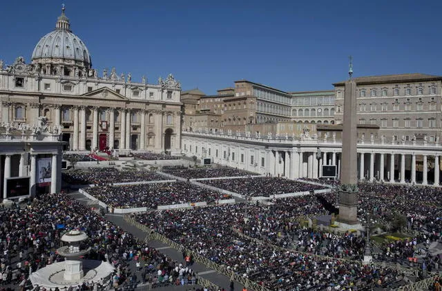 Miles de fieles renuevan su fe en el inicio de la Semana Santa