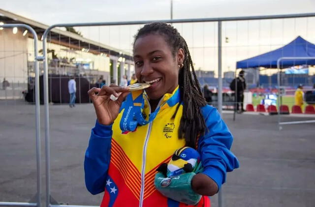 Lisbely Vera obtuvo la presea dorada en carrera de 200 metros. Foto: Comité Olímpico Venezolano/X