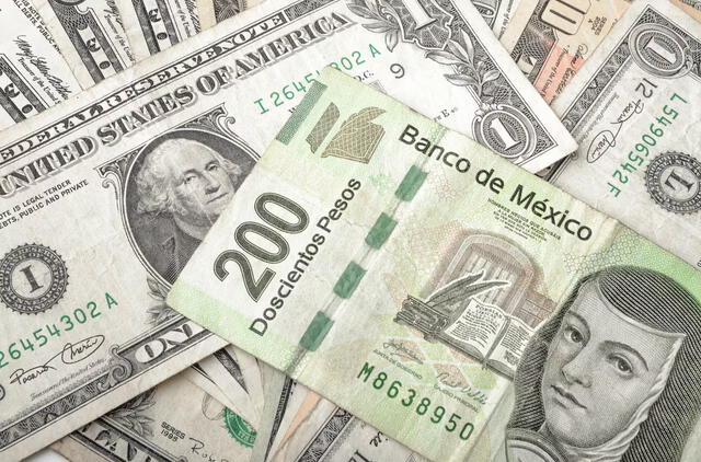  El dólar estadounidense se cotiza en 19.39 pesos mexicanos. Foto: Semana   