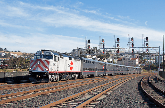 El proyecto tren Lima-Chosica se dividirá en dos tramos. Foto: Difusión   
