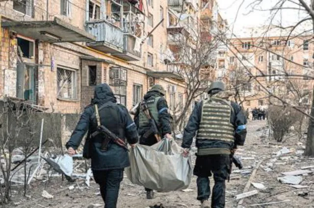 En los últimos días los ataques se han intensifi cado en la ciudad de Kíev. Foto: AFP