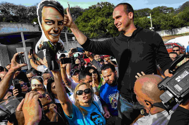 Romario y Dilma pierden, ganan los hijos de Bolsonaro