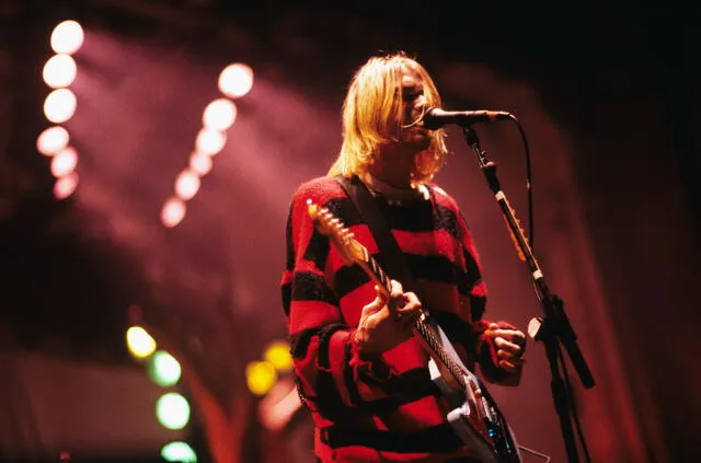 Kurt Cobain: ¿cuánto cuesta la guitarra destrozada de líder de Nirvana?