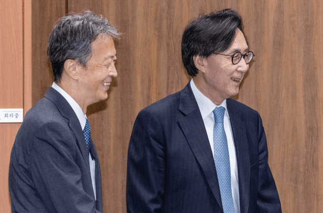  Masataka Otano, viceministro japonés de Relaciones Exteriores, convocó al embajador interino de China para elevar una "firme propuesta" sobre la incursión en aire. Foto: The Korea Heald   