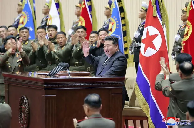 La insistencia de Kim Jong-un en la expansión de su arsenal nuclear plantea serias preocupaciones sobre la seguridad en la región. Foto: AFP.   