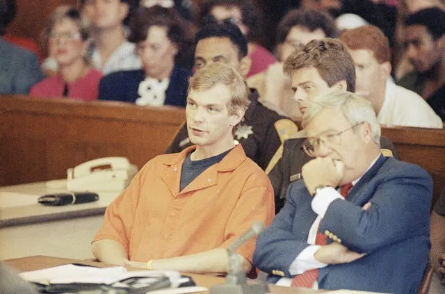 El abogado fue conocido por ser el defensor del asesino serial de Milwaukee, Jeffrey Dahmer. Foto: WUWM.   