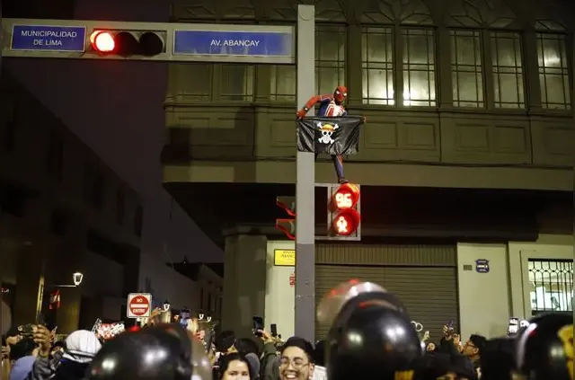 Marcha sábado 13 de setiembre. Foto: Sebastián Blanco Salazar / URPI-LR   