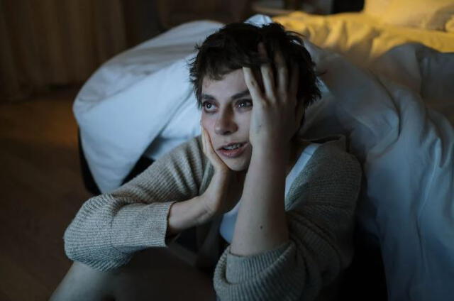 Episodios constantes de sacudidas hípnicas podrían causar insomnio. Foto: Pexels