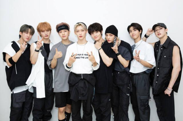 Miembros del grupo surcoreano Stray Kids