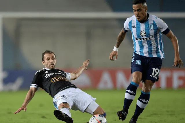 Cristal perdió 2-0 a mitad de semana por la Copa Libertadores ante Racing. Foto: EFE
