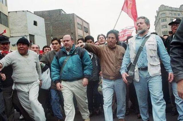  Políticos, periodistas y ciudadanía en general lideraron la marcha de los 4 suyos. Foto: Archivo <br>   