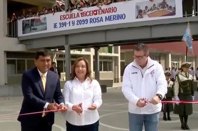  Presidenta Boluarte participa en ceremonia de inauguración de escuela Bicentenario. Foto: Andina    