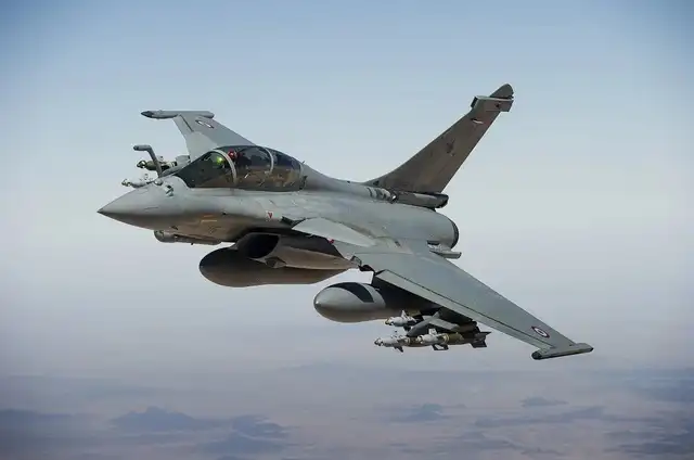 Francés. El Rafale 4 de la compañía Dassault en competencia. Foto: difusión Francés. El Rafale 4 de la compañía Dassault en competencia. Foto: difusión