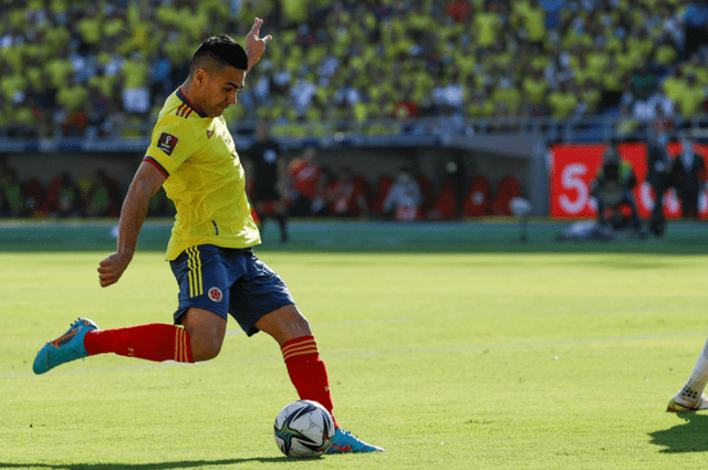 Radamel Falcao se mostró optimista de cara al duelo Colombia vs. Argentina. Foto: EFE