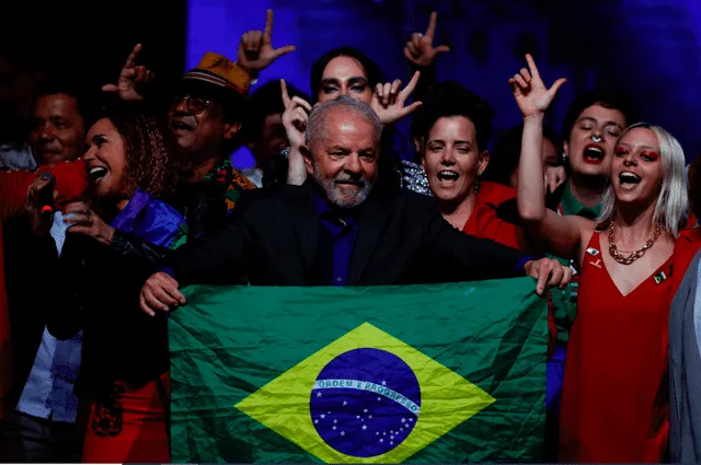 Lula Da Silva podría asumir su tercer mandato presidencial al contar con un alto porcentaje de intención de voto. Foto: EFE
